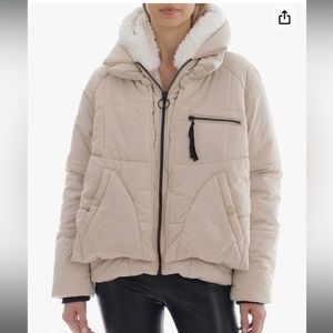 Avec Les Filles Quilted Oversized Puffer Coat with Faux Fur Lined Hood. XS